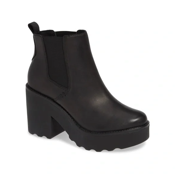 Steve Madden Shoes Steve Madden Gretta Boots Size 6 Poshmark